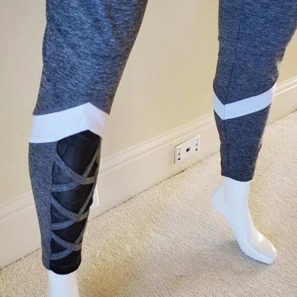 Vogo Athletica Gray Activewear Leggings SZ L - Picture 6 of 7